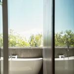 Premier King Pool View